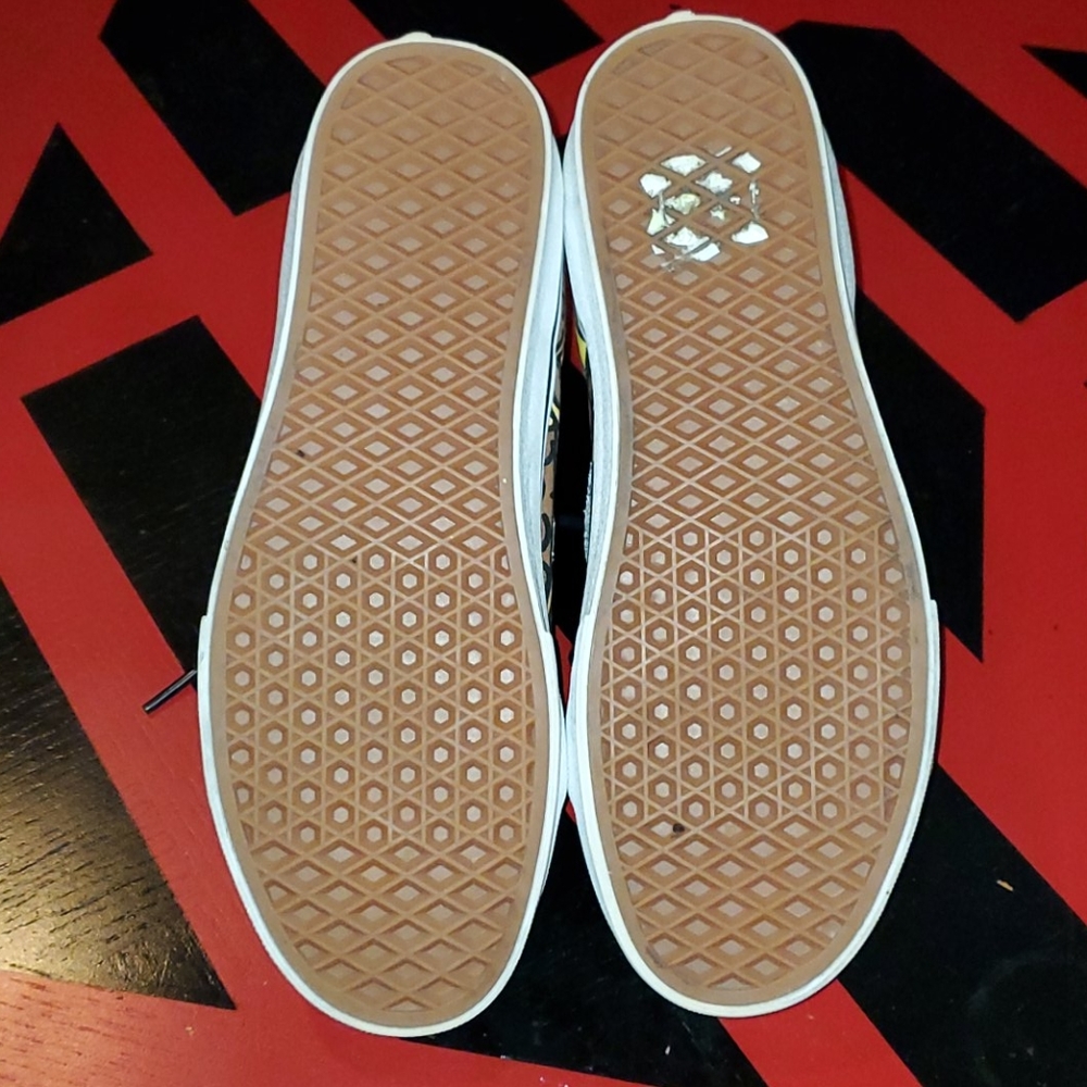 Vans - Picture 5 of 5